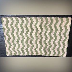 Pottery barn pillow cover 16x26